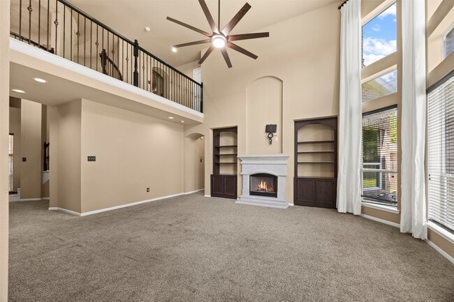 Building Photo - 13938 Sawmill Run Ln