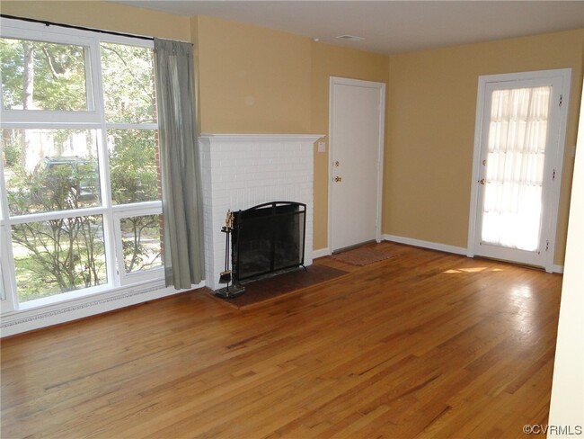 Building Photo - 5207 Lee Ave