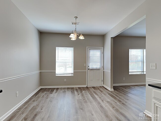 Foto del edificio - 5019 Pioneer Pkwy McDonough GA