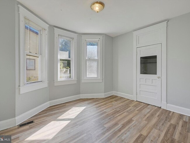 Bedroom 2 - 3105 Rosekemp Ave