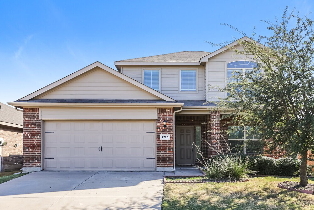 Foto principal - 1720 Kings Glen Ln