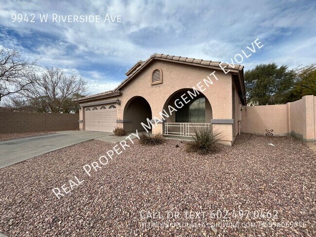Building Photo - Large Tolleson Home