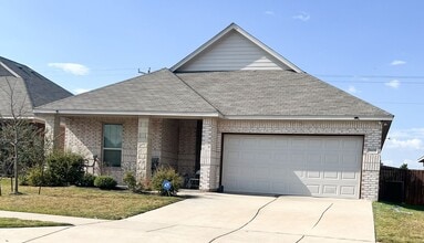 Building Photo - 5608 McLanahan Ln