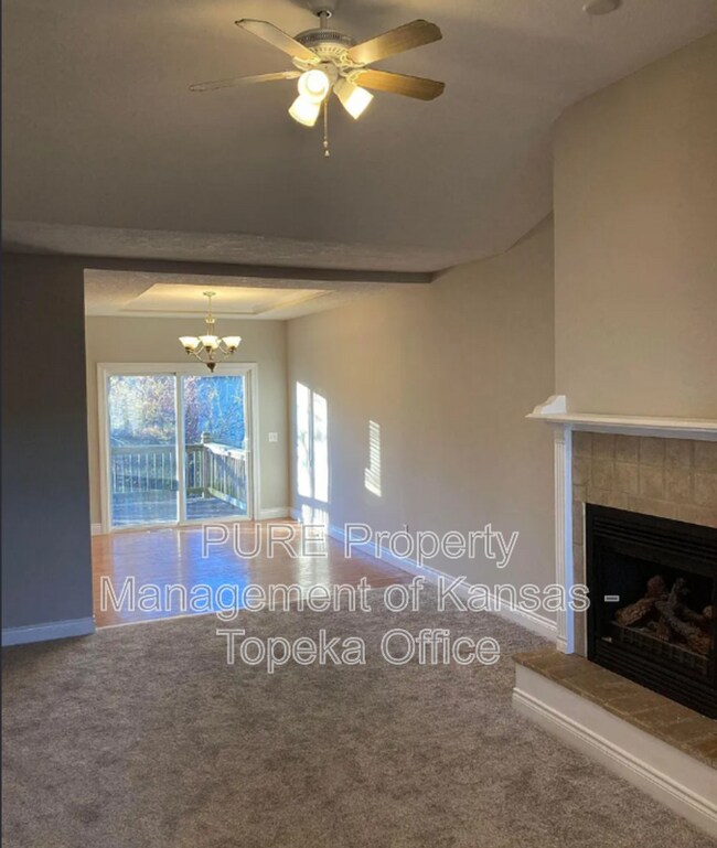 Foto del edificio - 4335 NW 53rd Terrace