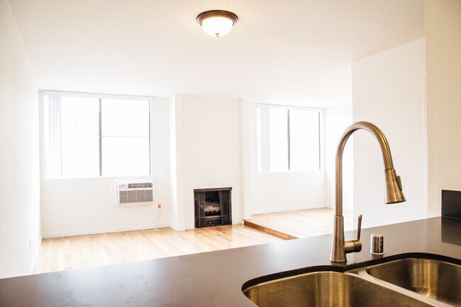Foto del interior - West Knoll Plaza Apartments