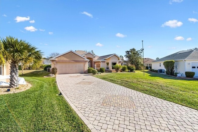 Building Photo - 1505 Doria Ln
