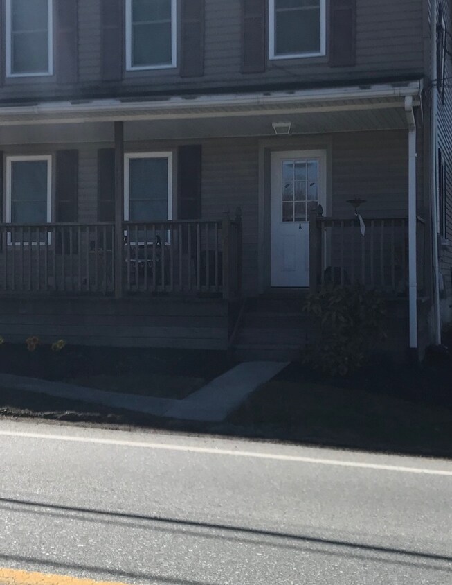 1 br, 1 bath House 494 INDIAN ROCK DAM ROAD House for Rent in York