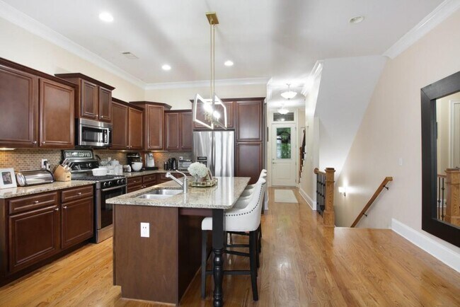 Foto del edificio - 1420 Briarhaven Trail