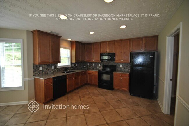 Foto del edificio - 3144 Oak Ridge Ln