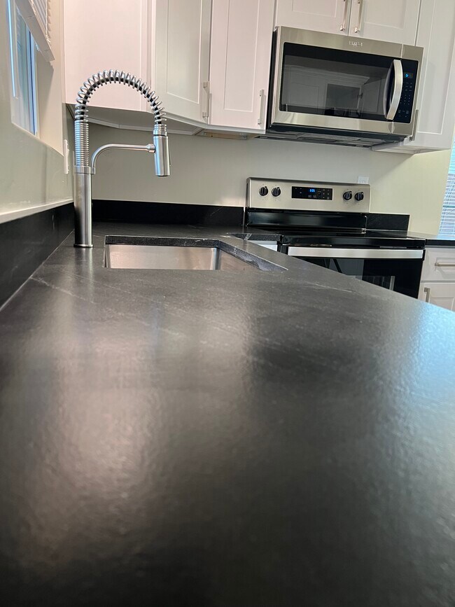 Granite countertops - 7353 S Rusty Dr