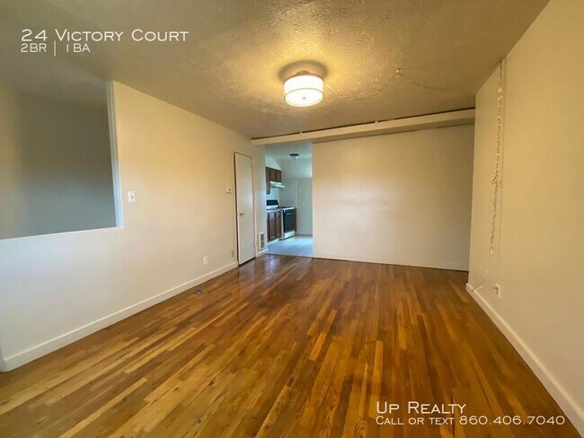 Building Photo - 24 Victory Ct