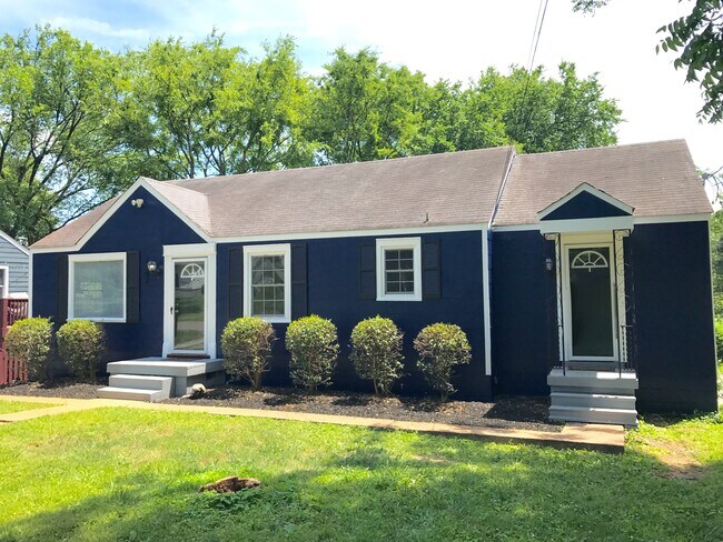 Foto del edificio - 2502 Woodyhill Dr