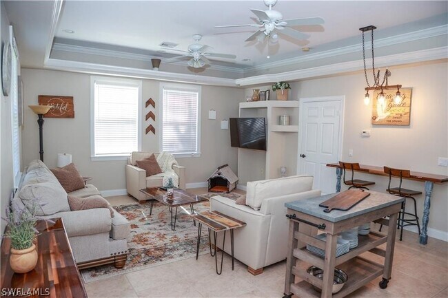 Building Photo - 6072 Polly Ave