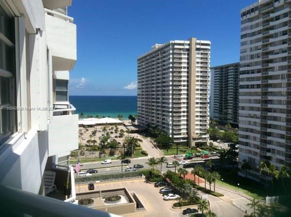 Foto del edificio - 1965 S Ocean Dr