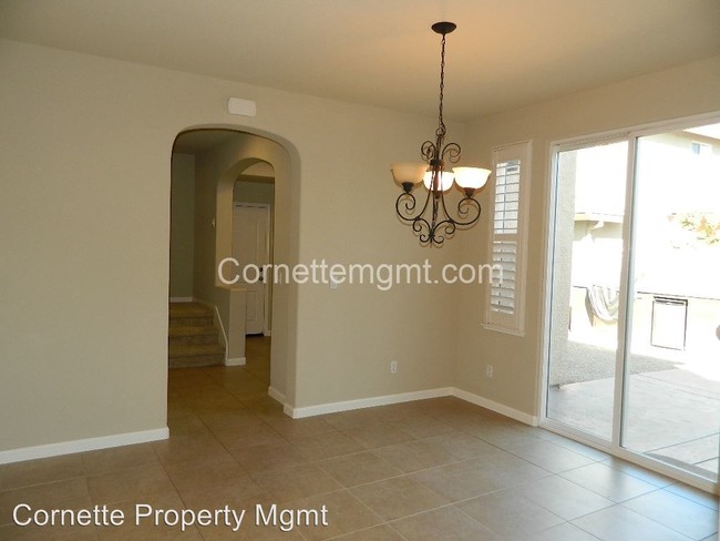 Building Photo - 6146 Passiflora Ln