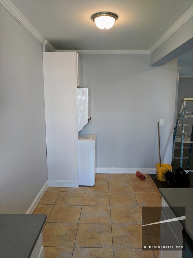 Foto del edificio - 2420 28th St