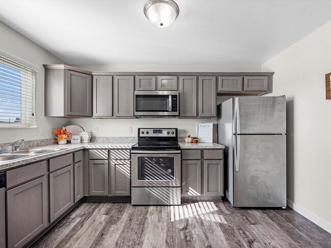 Foto del edificio - 12603 Telge Rd