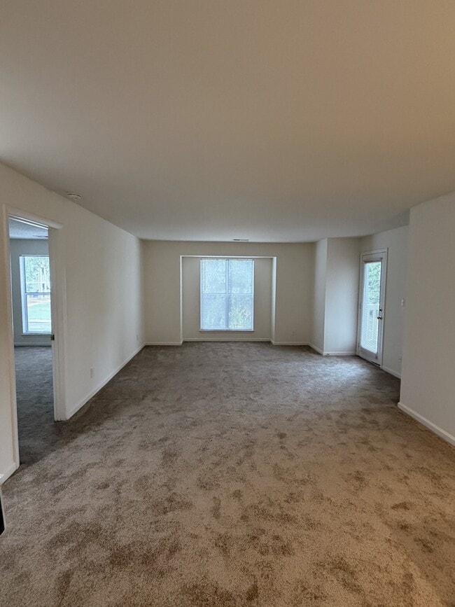 Building Photo - 11 Hamiltons Bay Ct