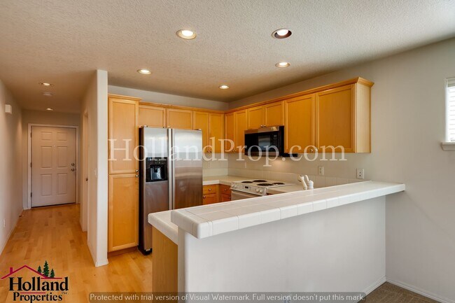 Building Photo - Beautiful Bethany Home in Quiet Neighborhood
