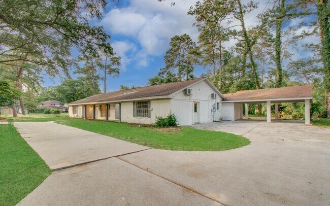 Foto del edificio - 607 Jeb Stuart Ln