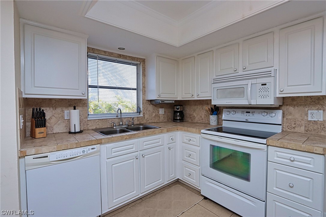 2 Watercolor Way Unit 2, Naples, FL 34113 - Condo for Rent in Naples ...