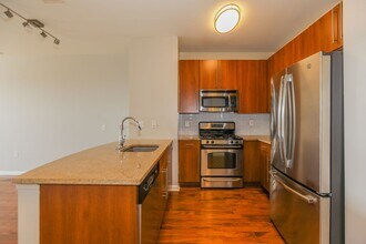 Building Photo - 56 Brownstone Way