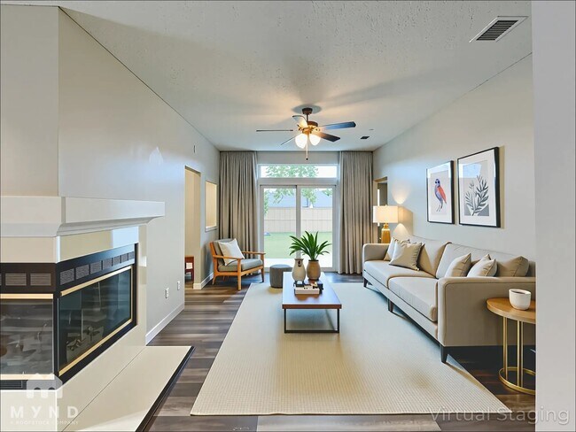 Foto del edificio - 12382 Silent Brook Trail N