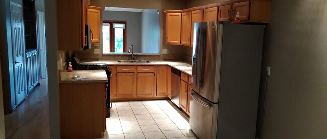 Building Photo - 2672 Magic Moon Ln
