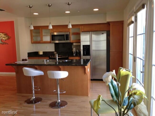 Building Photo - 3 br, 2.5 bath Townhome - 62 Ryland Park Dr