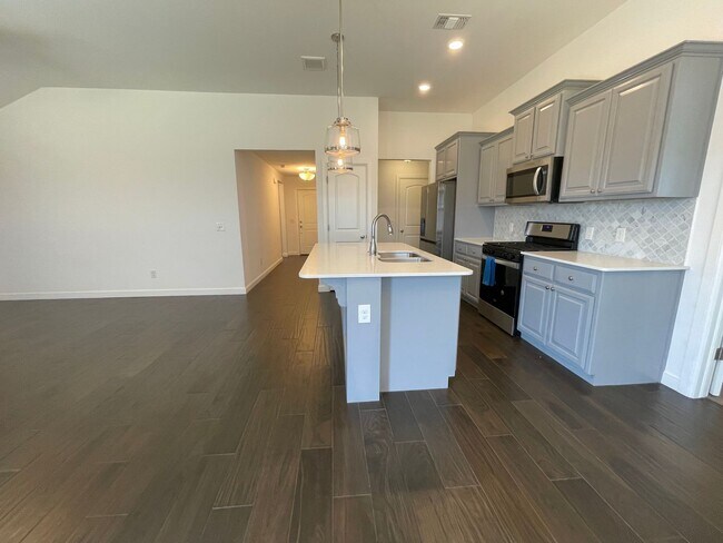 Foto del edificio - Deer Creek School