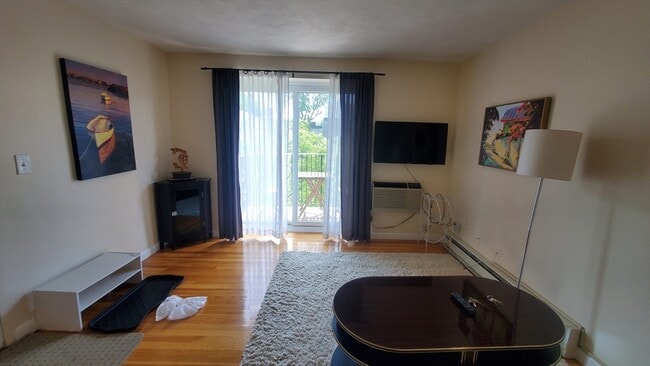 Foto del edificio - 39 Englewood Ave