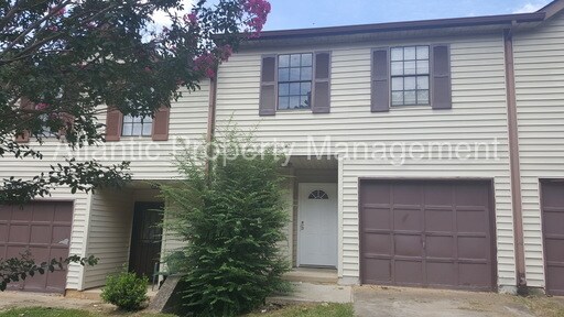 Foto principal - 2305 Pine Tree Trl