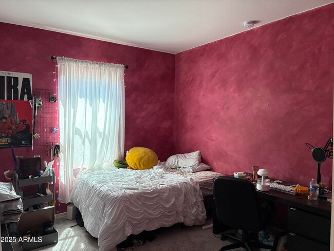 Foto del edificio - 16671 W Christy Dr