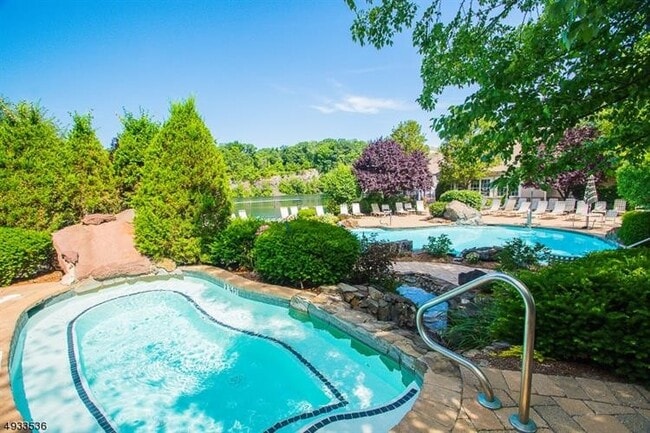 pool & spa - 39 Magnolia Way