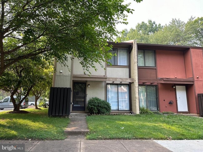 End-unit townhome in Reston. - End-unit townhome in Reston.