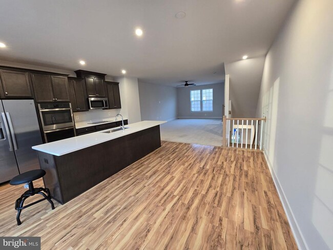 Building Photo - 10604 Sheffield Gln Ln