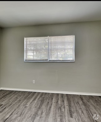 Building Photo - 1515 Levern St