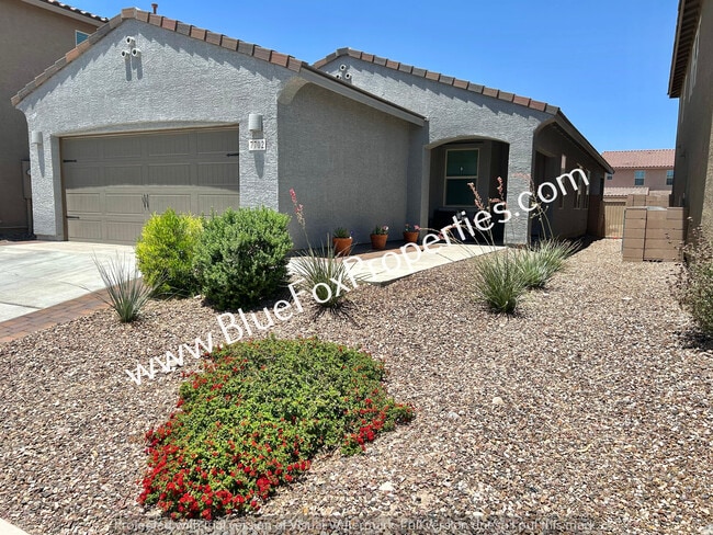 Building Photo - 7702 S Via Casa De Campo