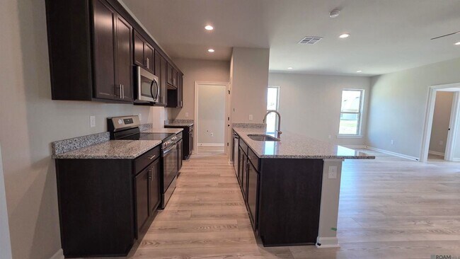 Foto del edificio - 25662 Tarver Dr