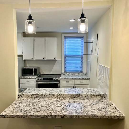 Foto del edificio - 135 N Carol Blvd