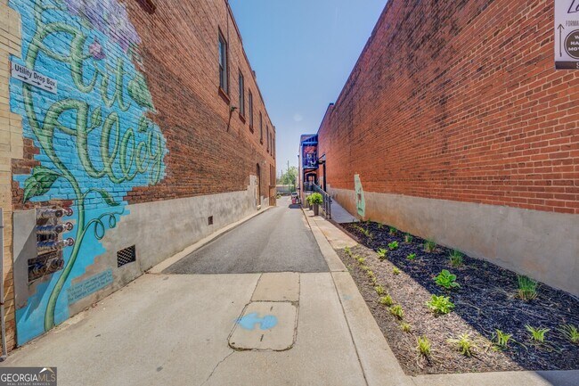 Foto del edificio - 133 W Washington St
