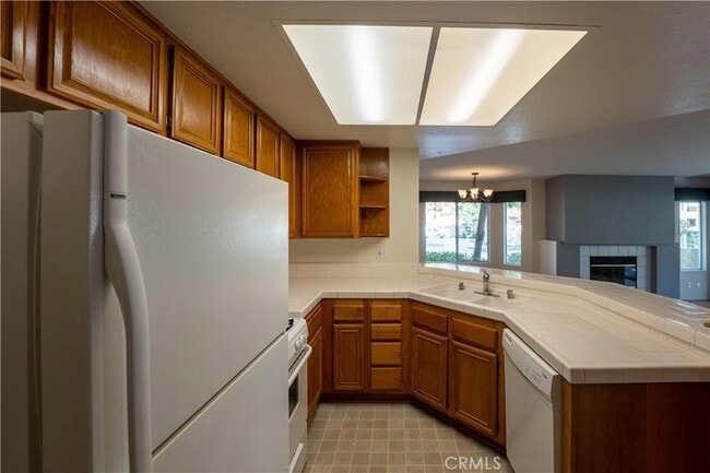 Building Photo - 5992 Paseo Encantada