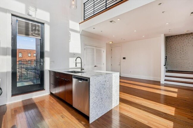 Building Photo - 1469 Harvard St NW