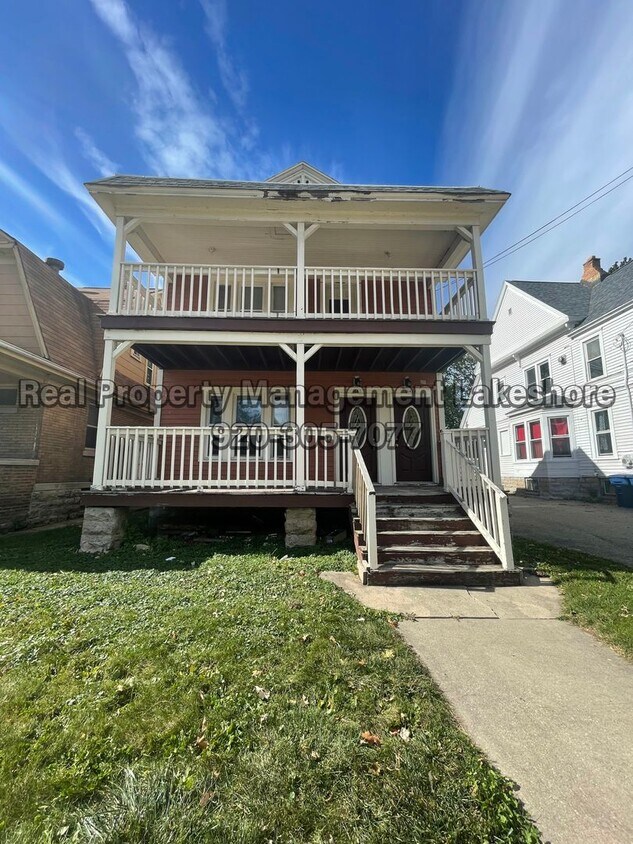 641 Jackson St Unit 641 A Jackson St., Oshkosh, WI 54901 Room for