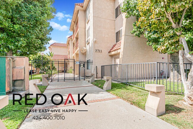 Foto del edificio - 3711 Cogswell Rd