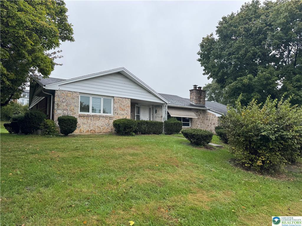 Foto principal - 1035 Ridge Ave