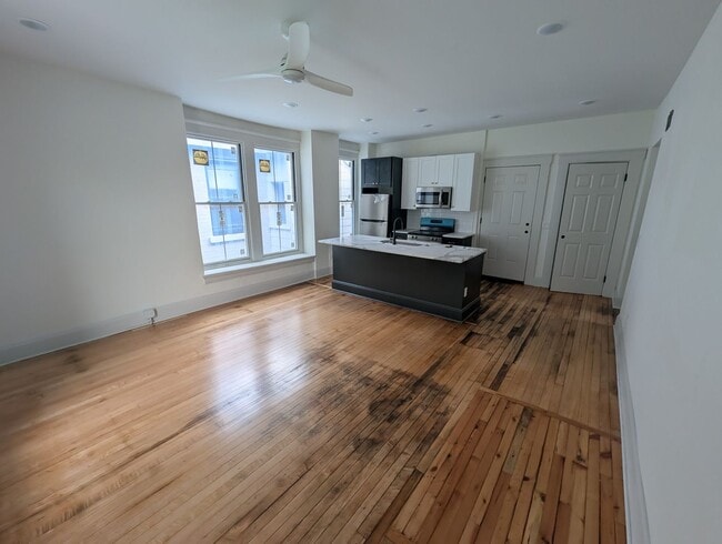 Photo - Newly renovated, modern apartment in historic Covington