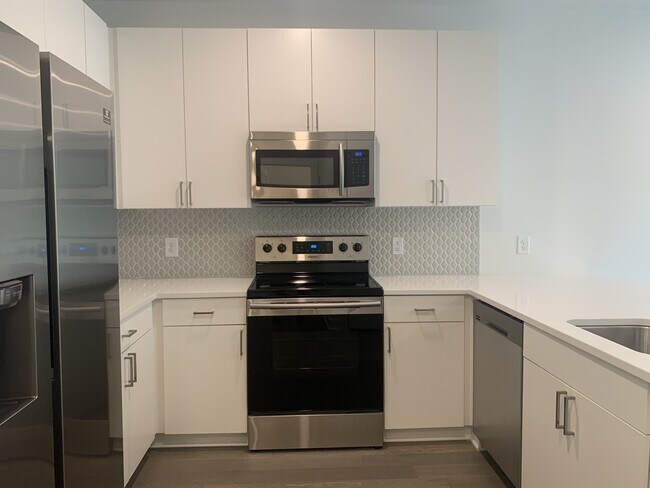 Foto del edificio - 1041 E Trinity Ln