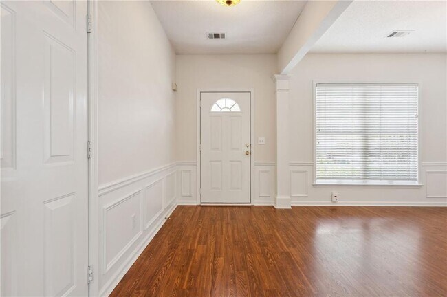 Foto del edificio - 4006 Timbercreek Cir