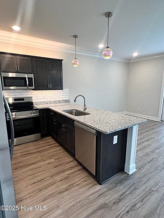 Building Photo - 2105 N Kali Ln